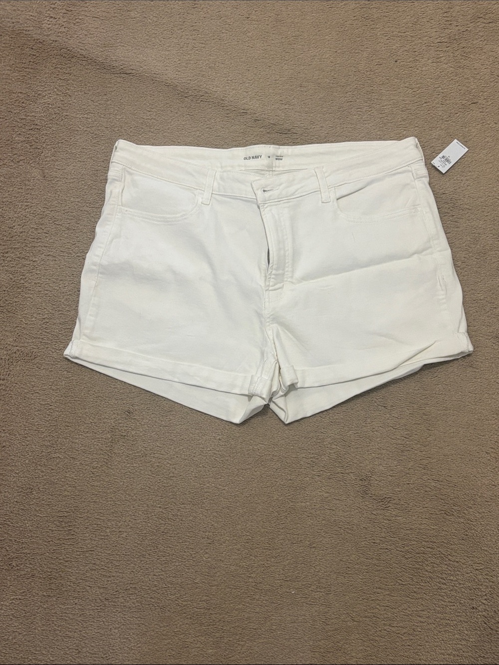 Old Navy White Women's Cuffed Denim Shorts